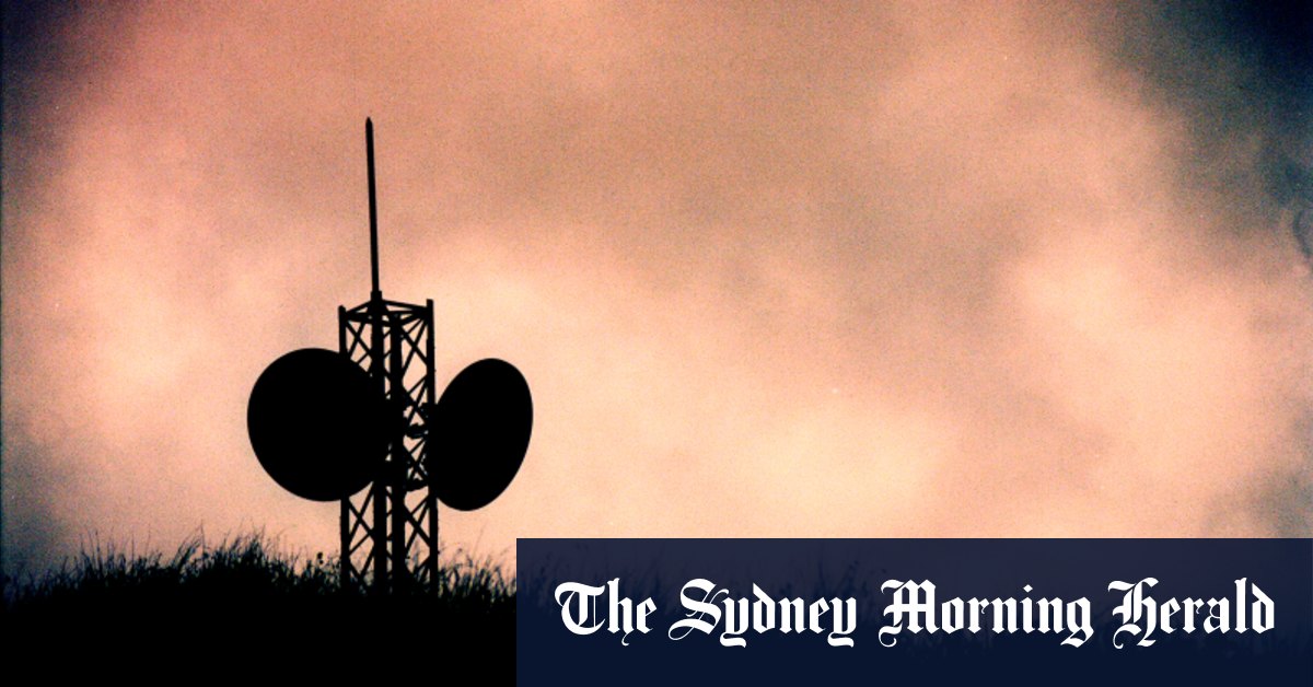 Les députés poussent à déverrouiller les tours de téléphonie mobile pour permettre l'itinérance