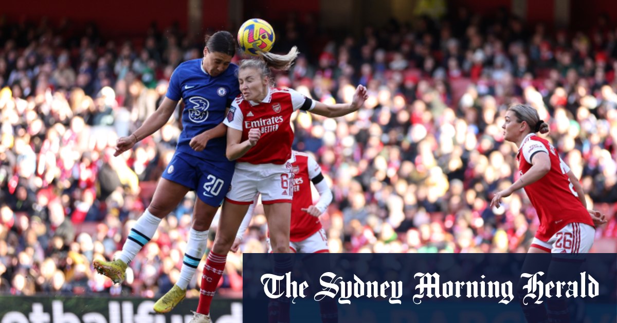 Sam Kerr enterre l'égalisation, Caitlin Foord remporte un penalty pour Arsenal dans le derby de Londres