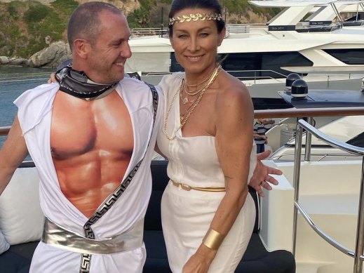 Larry et Sylvie Emdur en Grèce l'année dernière lors de la croisière Ghost III.