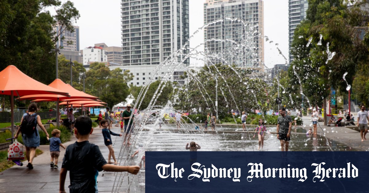 L'humidité persistera pendant des jours alors que les tempêtes s'atténuent le long des franges de Sydney