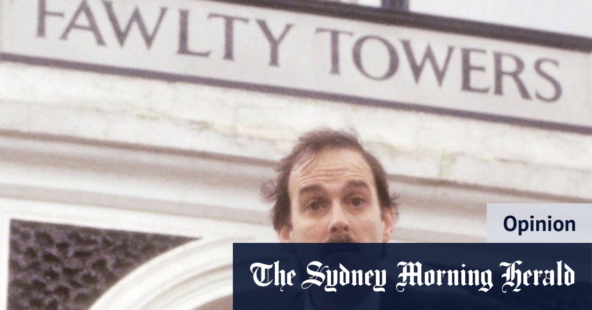 Quand une sitcom est parfaite, on devrait donner une autre chance à Cleese