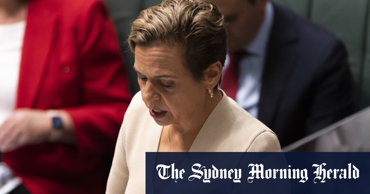 Les députés de Crossbench demandent au ministre de démissionner de son portefeuille en raison des dons de Sportsbet