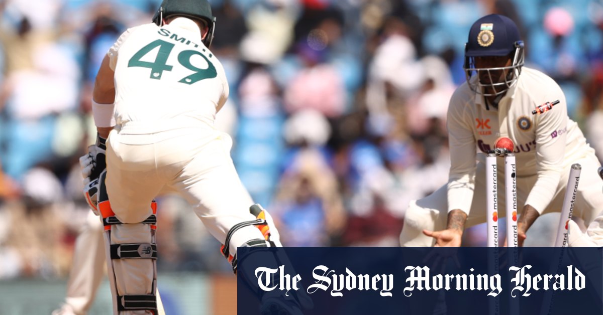 Shaky Australia lutte lors du premier examen dans le sous-continent