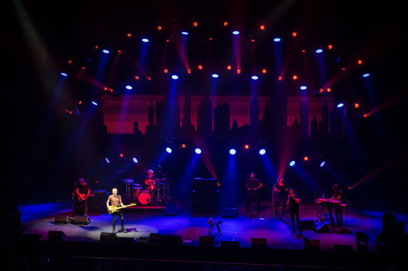 Un Anglais avec sa toile de fond new-yorkaise provisoire : Sting à Sydney.