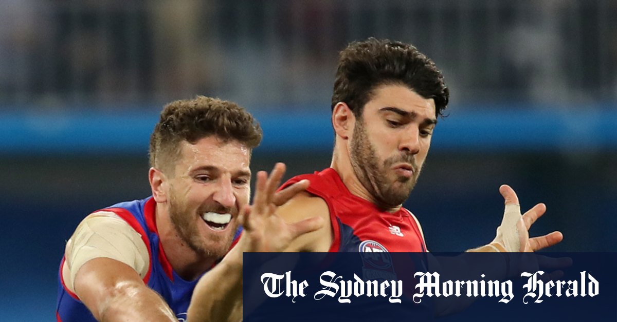 Western Bulldogs Marcus Bontempelli contre Melbourne Demons Christian Petracca, qui remporte la bataille des taureaux ?