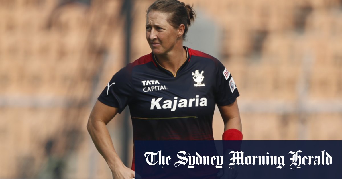 Sophie Devine laisse Ellyse Perry émerveillée après sa puissante performance lors de la victoire des Royal Challengers Bangalore sur les Gujarat Giants