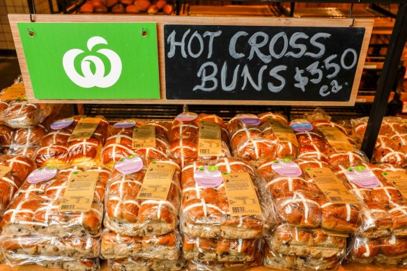 Les géants des supermarchés comme Woolworths sont des locataires clés pour les grandes chaînes de centres commerciaux.