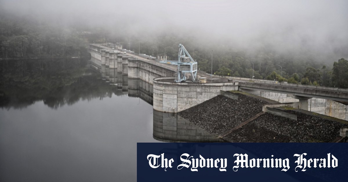 Le plan d'élévation du mur du barrage de Warragamba abandonné par le gouvernement de la Nouvelle-Galles du Sud