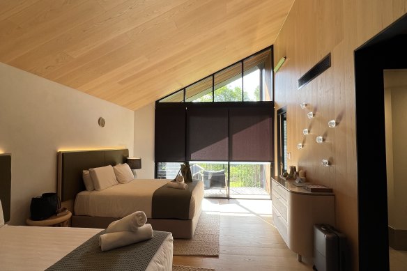 Eden est l'évasion parfaite de nos vies trépidantes.