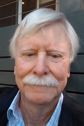 John O'Brien est enseignant au primaire à temps partiel, écrivain pour enfants et atteint du cancer.