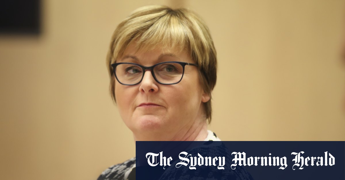 La députée de la coalition Linda Reynolds appelle à plus de transparence sur les réformes culturelles