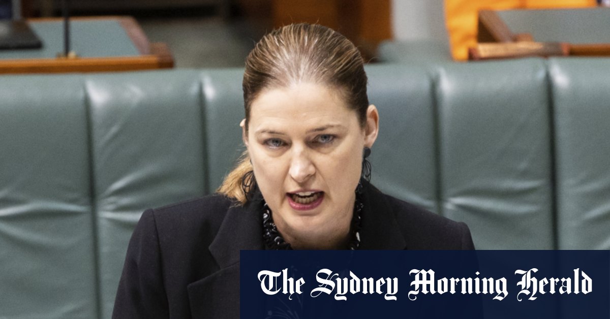 Le travail dit que les Verts bloquent le logement sera une "trahison"