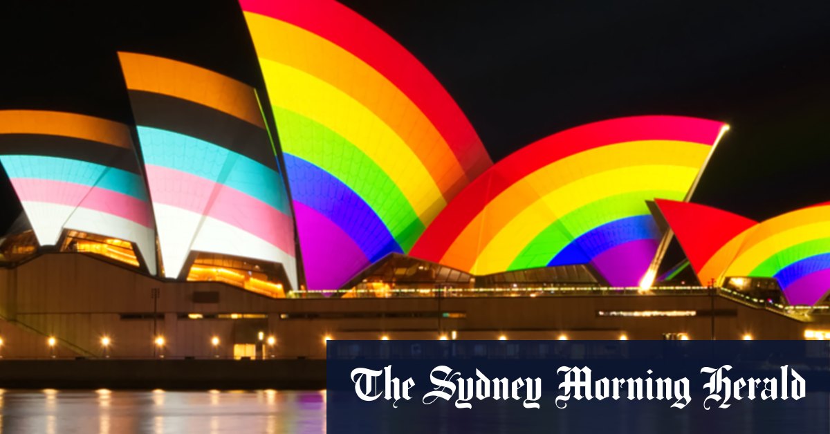 L'Opéra de Sydney reçoit chaque année des dizaines de demandes pour allumer ses voiles.  Ce sont ceux qu'il rejette.