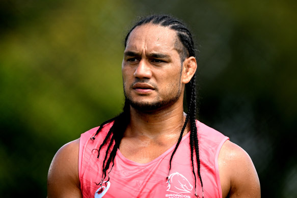Martin Taupau restera un Bronco en 2024. 