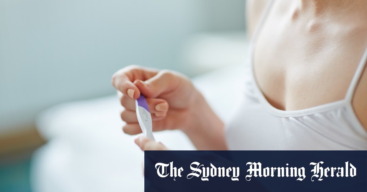 Les travaillistes n'obligeront pas les hôpitaux publics à licencier malgré la campagne pour l'accès universel.