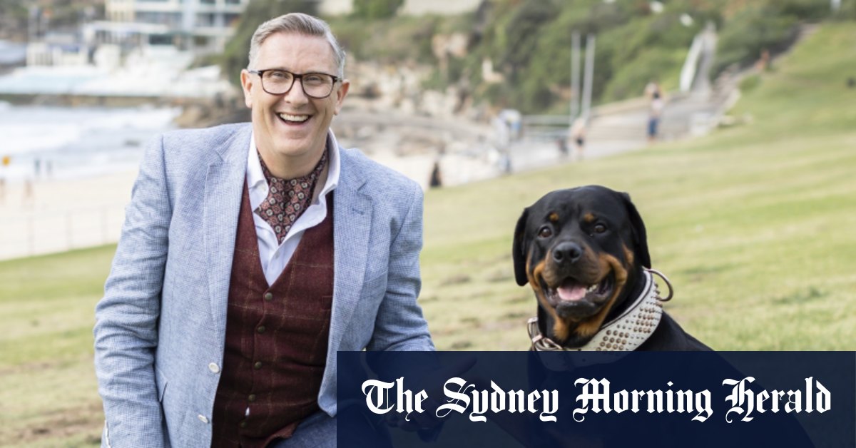 L'hôte de Dogs Behaving (Very) Badly, Graeme Hill, présente une émission à succès en Australie