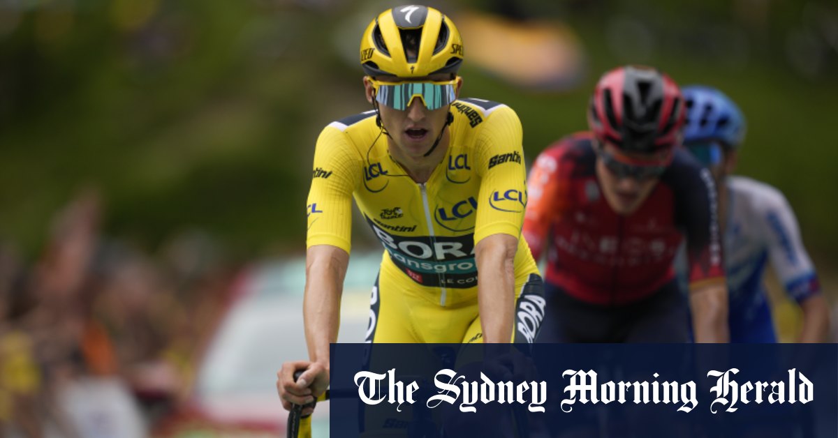 Jai Hindley perd le maillot jaune alors que Jonas Vingaard et Tadej Pogacar passent devant