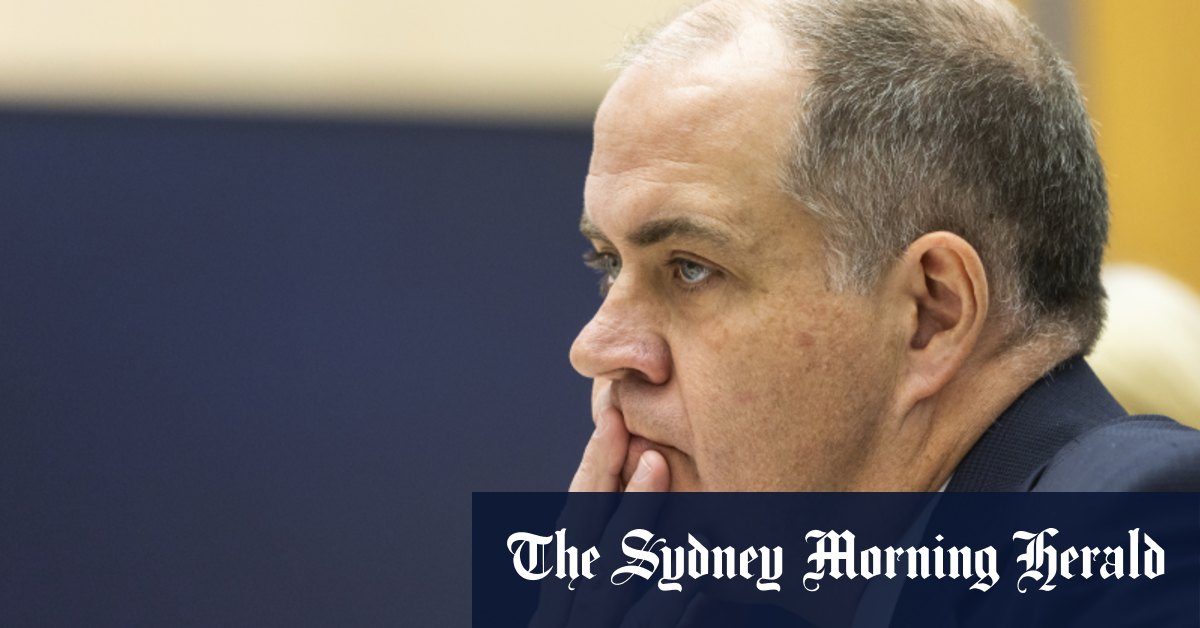 Le bulletin d'ABC News du dimanche soir abandonné dans le cadre du plan de nouvelles de l'État