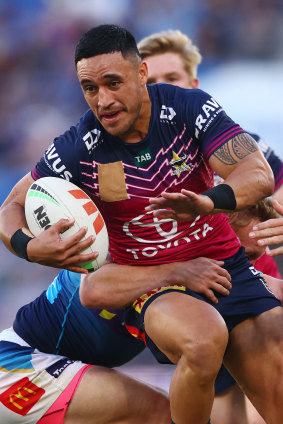 La vedette des Cowboys suspendus, Valentine Holmes.