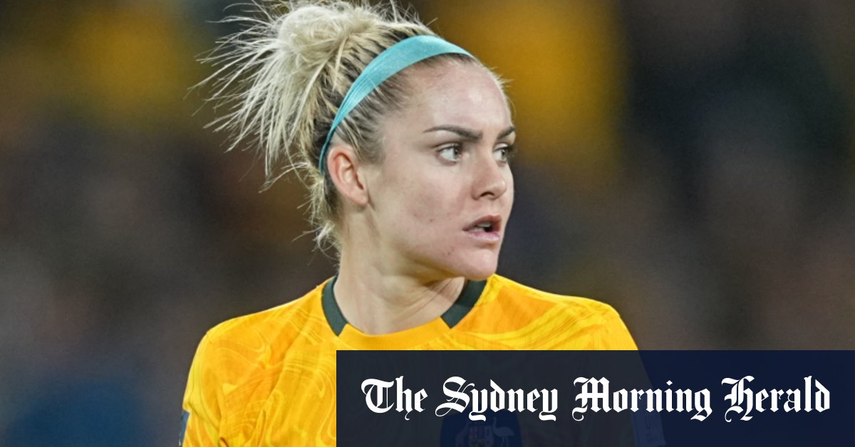 Le bandeau préféré du football n'a pas été conçu pour maintenir les cheveux en place