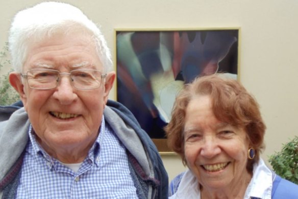 John et Kerry Lovering.