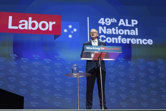 Le Premier ministre Anthony Albanese lors de la conférence nationale du parti travailliste à Brisbane jeudi.