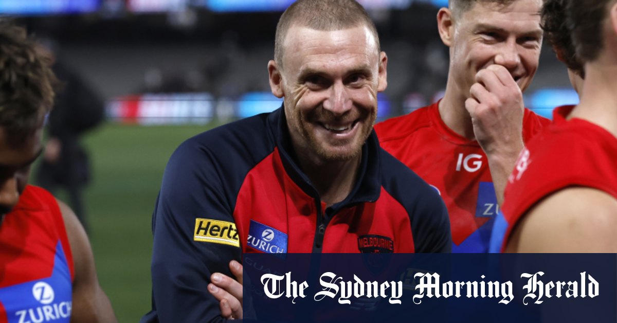 Le défenseur des Collingwood Magpies, Nathan Murphy, exclu du choc de la 24e journée avec les Essendon Bombers