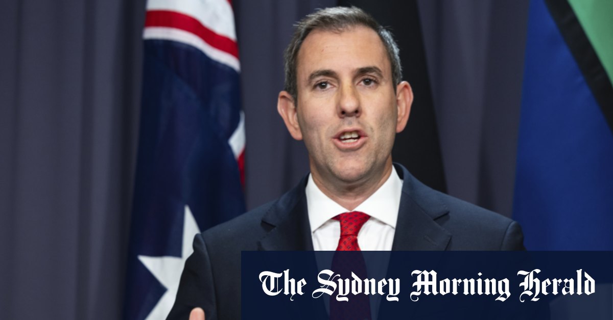 Le trésorier Jim Chalmers publie son rapport