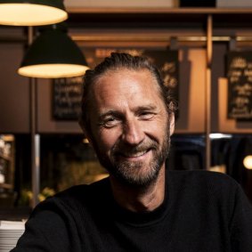 C'est l'heure du boom : le tsar milliardaire des bars Justin Hemmes.