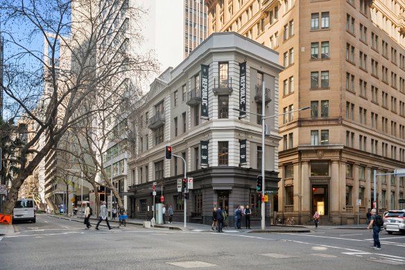 Le Republic Hotel, au coin des rues Bridge et Pitt, à Sydney, a été vendu pour 40 millions de dollars.