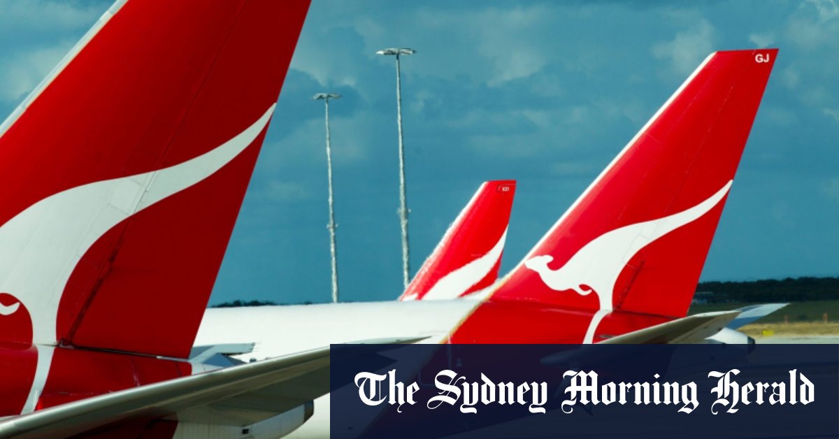 Qantas poursuivi par l'ACCC ;  la compagnie aérienne abandonne les dates d'expiration des remboursements