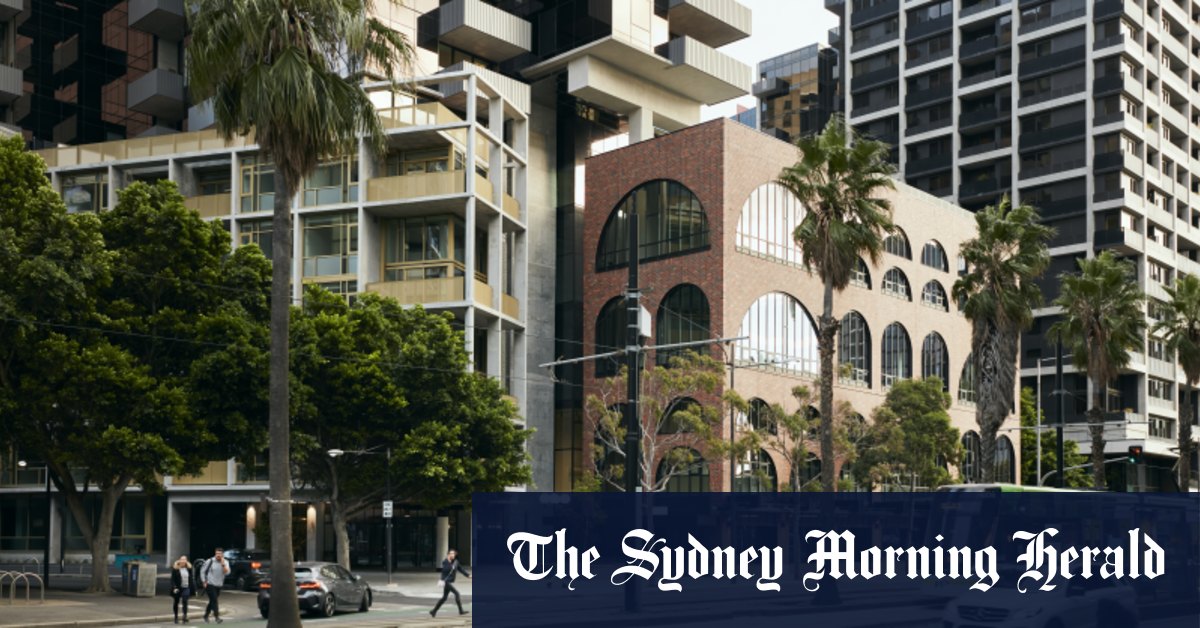 La tour d'appartements Escala rend hommage au passé de la ville