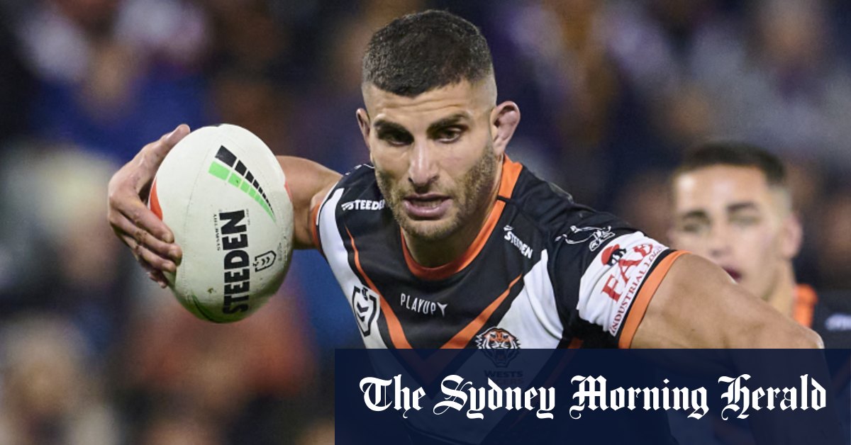 Le héros culte des Wests Tigers, Alex Twal, a été autorisé à parler aux clubs rivaux d'un changement immédiat