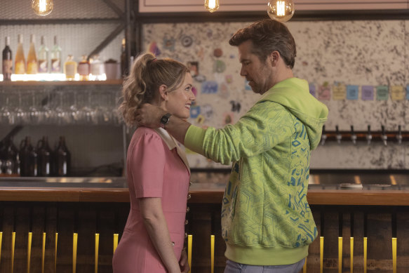 Colin, lauréat d'un prix Logie, de Accounts. 