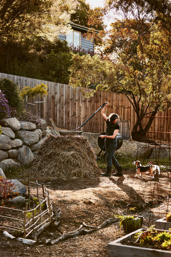 Bradley suggère d'adopter une nouvelle habitude à la fois.