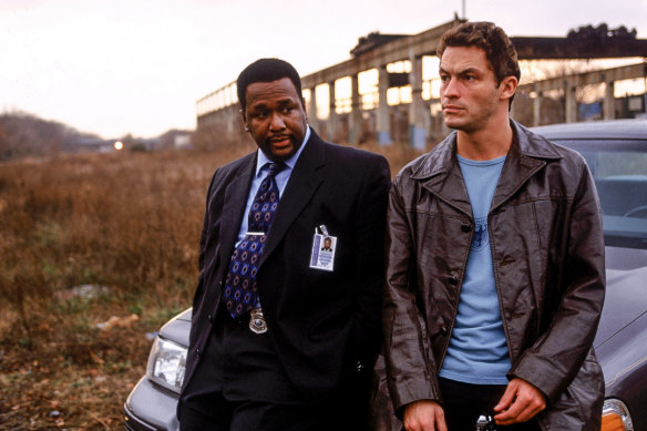 Wendell Pierce et Dominic West dans The Wire.
