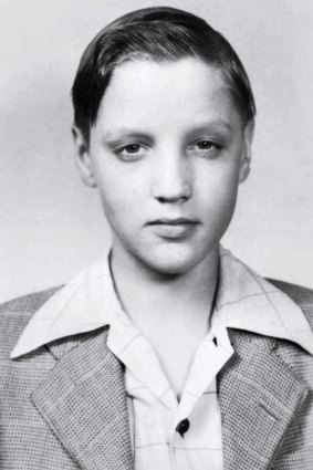Elvis Presley, photographié en 1947/48, alors qu'il fréquentait le Milam Junior High School à Tupelo.