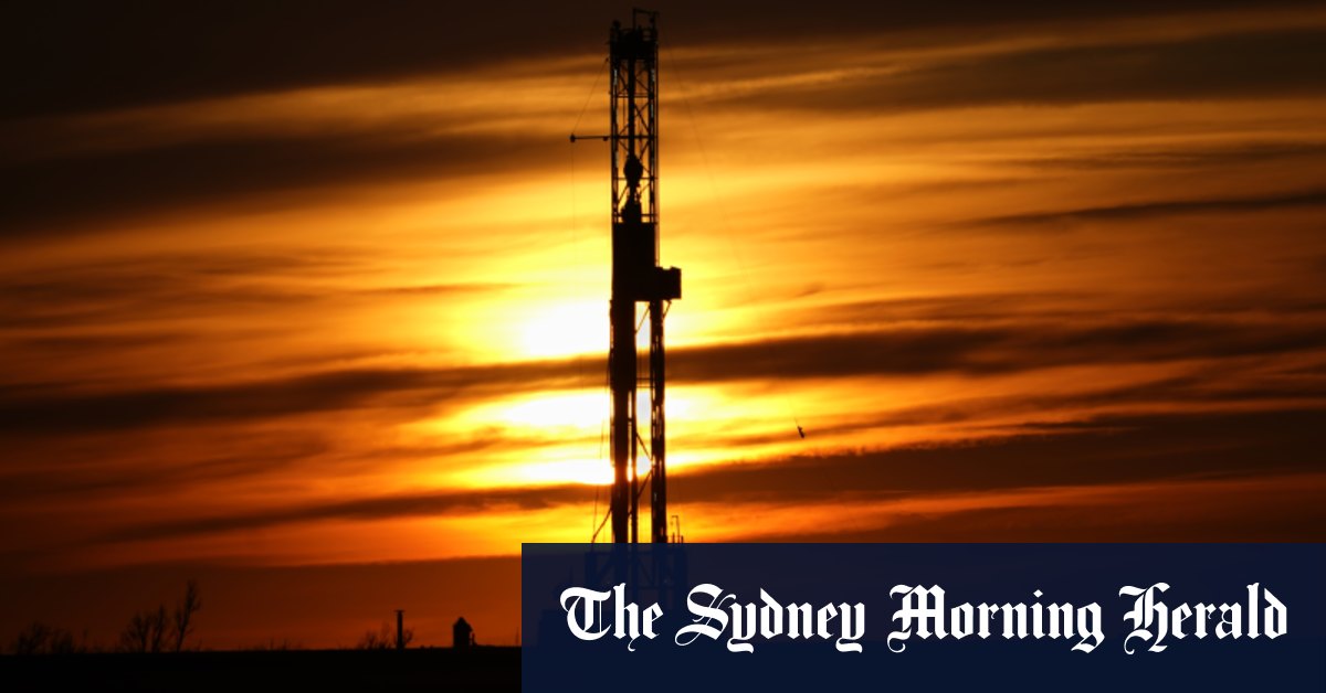 Pourquoi les prix du pétrole baissent-ils alors que la guerre fait rage au Moyen-Orient ?