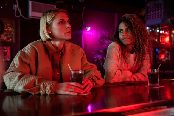 Claire Danes et Zazie Beetz dans Full Circle : tensions et non-dits.