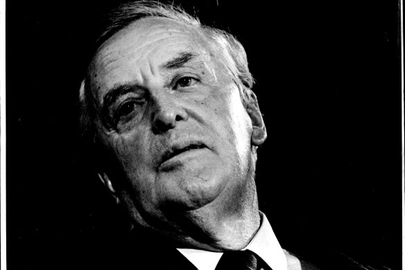 Puis Joh Bjelke-Petersen, premier ministre du Queensland, en 1987.