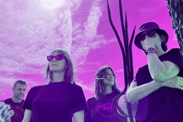 Les Breeders ont passé une grande partie de 2023 sur la route pour soutenir Olivia Rodrigo, ainsi que pour jouer leurs propres concerts.