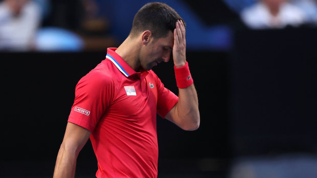 Novak Djokovic est tombé face au jeune Australien Alex de Minaur lors d'une défaite choc à la United Cup.
