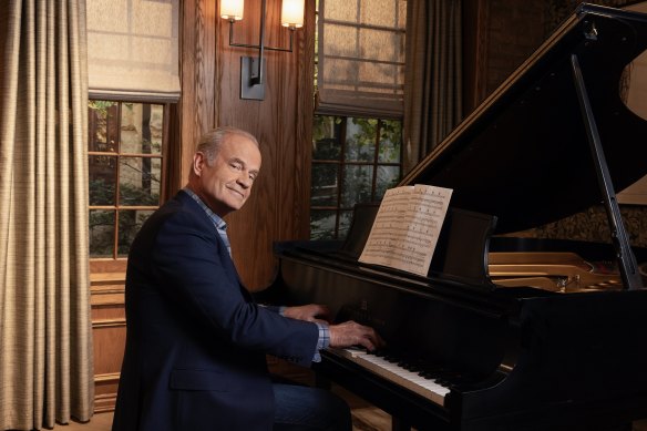 Kelsey Grammer reprend son rôle du Dr Frasier Crane dans un redémarrage Paramount+ de la sitcom Frasier.