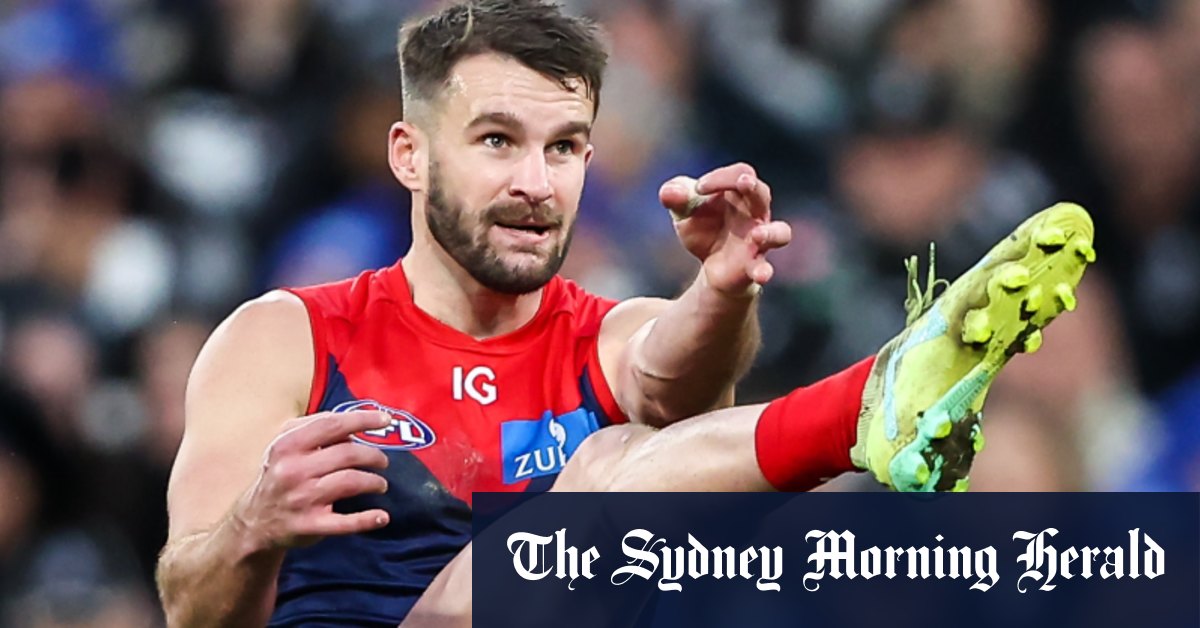 Joel Smith de Melbourne restera provisoirement suspendu
