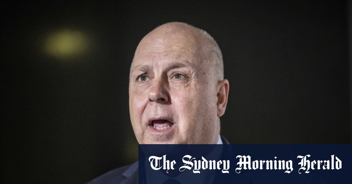 Le trésorier de Victoria, Tim Pallas, proteste dans une lettre adressée au ministre du Travail, Tony Burke, à propos du « test des mieux lotis »