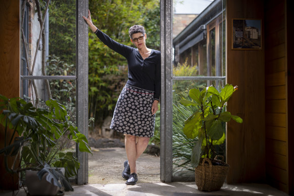 La chanteuse et compositrice de Melbourne Deborah Conway.