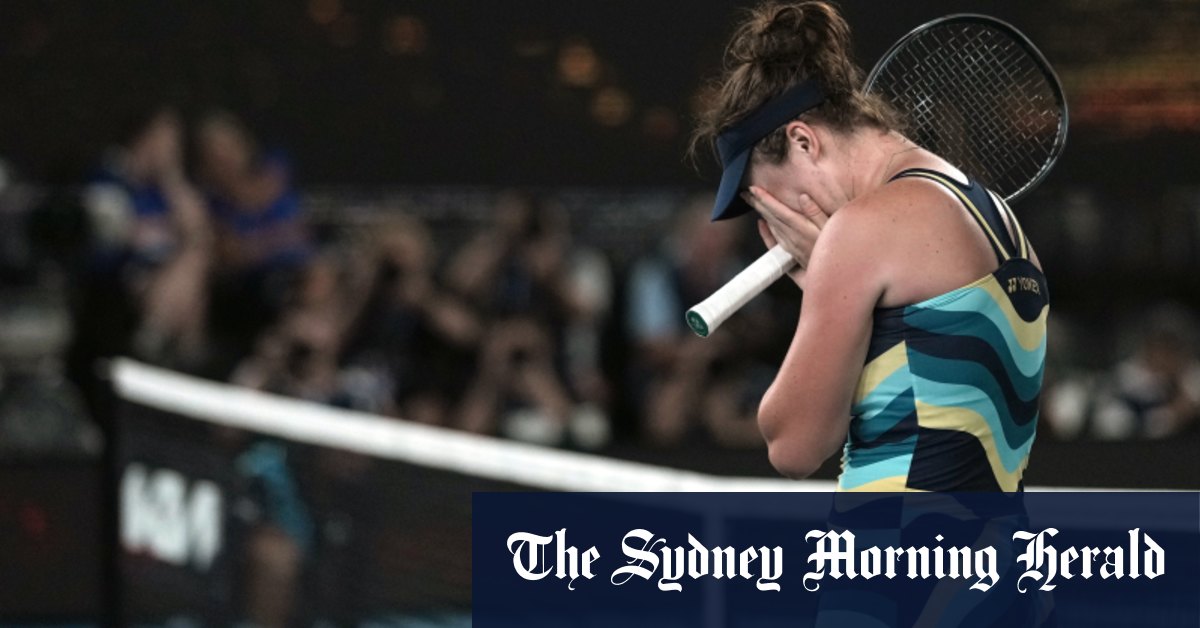 La n°1 mondiale Iga Swiatek éliminée par Linda Noskova lors d'un superbe débordement à l'Open d'Australie