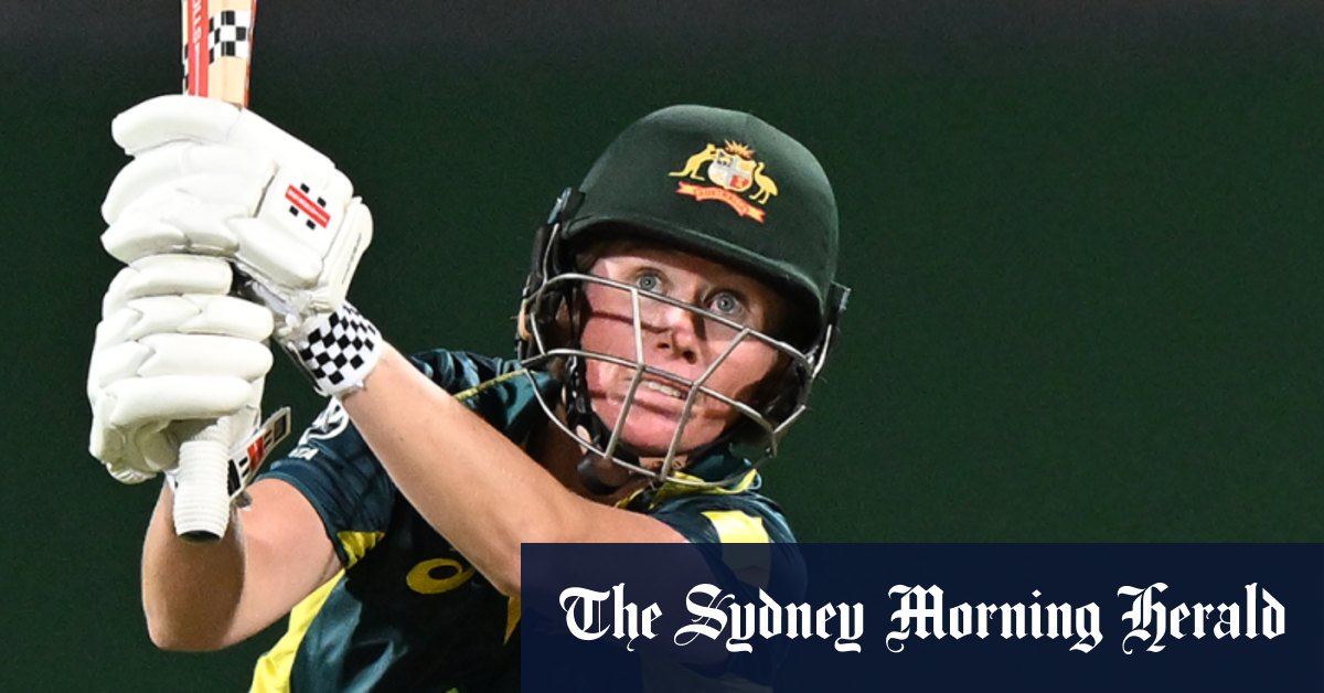 Beth Mooney ouvre la voie alors que l'équipe féminine australienne de cricket rebondit pour remporter la série T20 contre l'Afrique du Sud