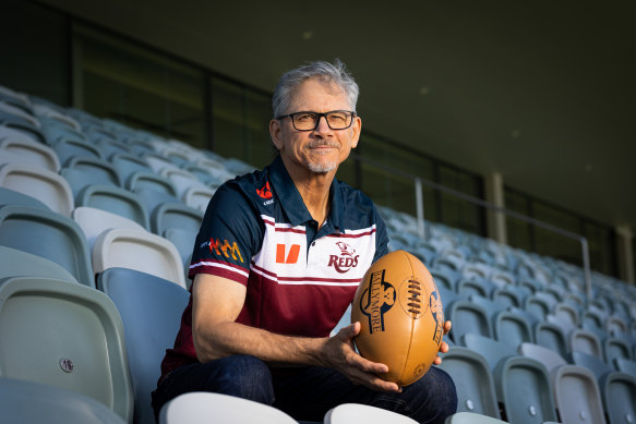 L'entraîneur des Queensland Reds, Les Kiss, a cherché à laisser sa propre marque sur l'équipe depuis sa prise de fonction en juillet.