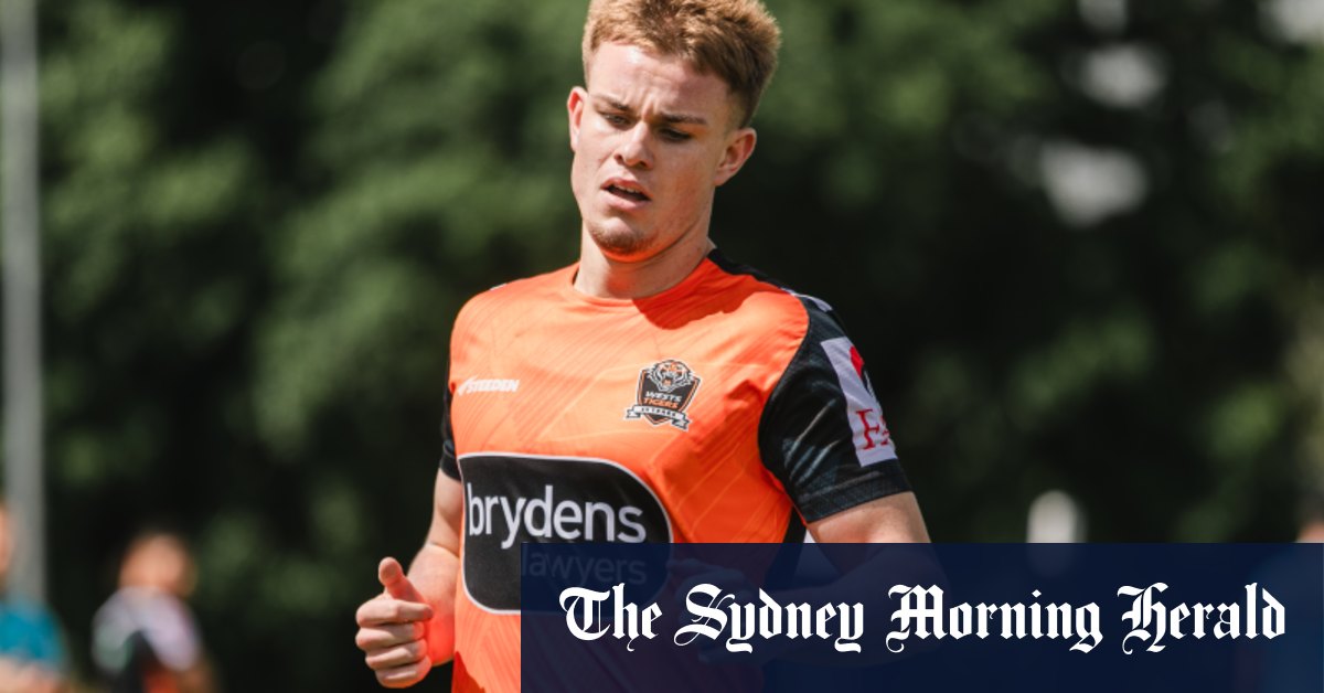 La recrue des Wests Tigers, Lachie Galvin, devrait débuter en mi-temps pour l'ouverture de la saison